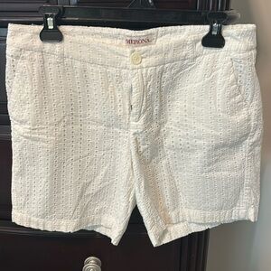 Merona size 6 white shorts